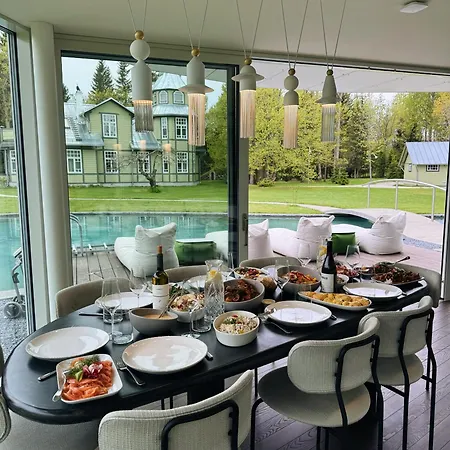 Villa Silma Retreat Hunting Castle Haapsalu