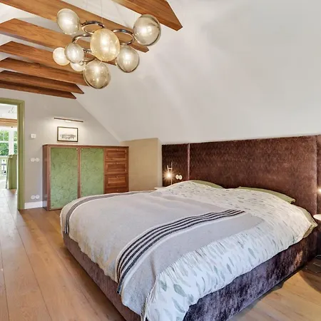 Villa Silma Retreat Hunting Castle *