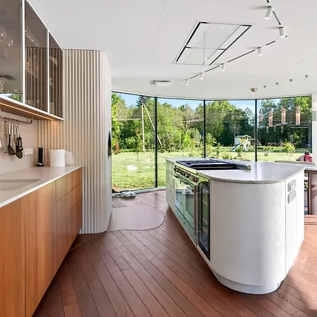 Villa Silma Retreat Hunting Castle Haapsalu