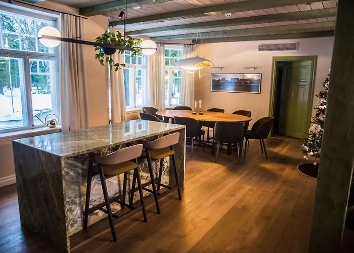 Silma Retreat Hunting Castle * Herjava