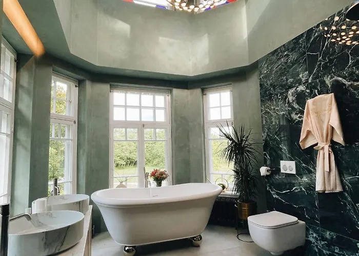 Silma Retreat Hunting Castle Herjava