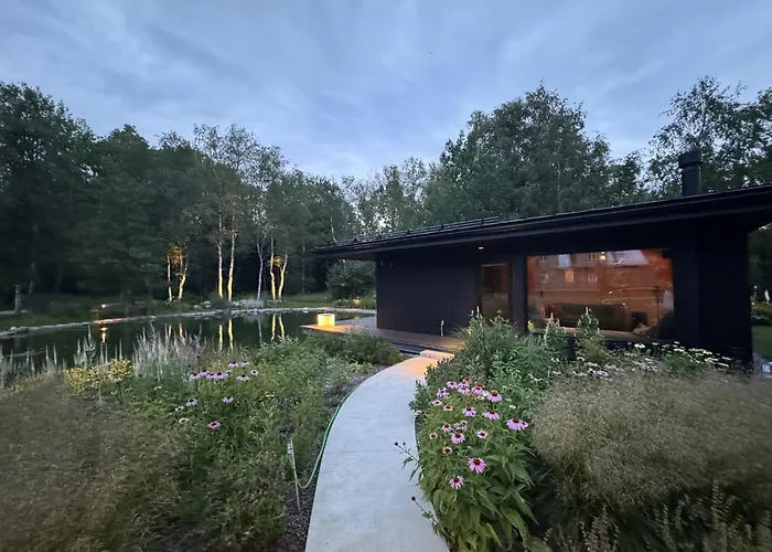 Willa Silma Retreat Hunting Castle *